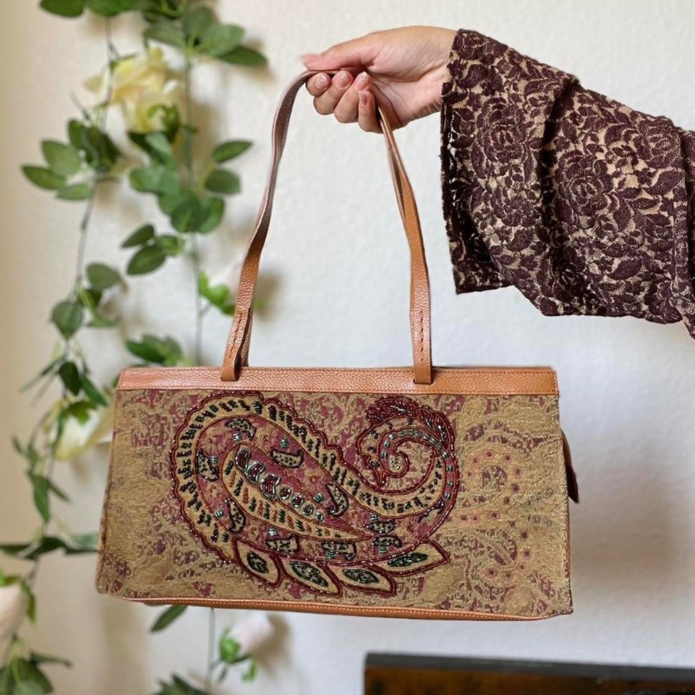 Vintage purse